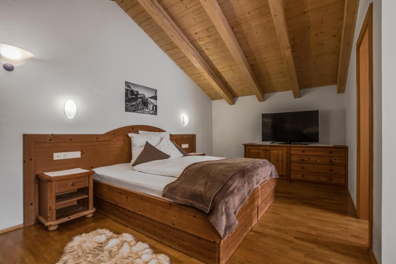 Отель Crep Sella Кольфоско Экстерьер фото